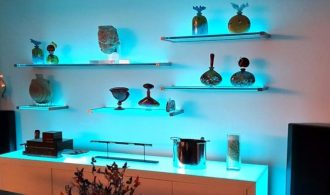 Glass Shelves – Beauty and Practicality