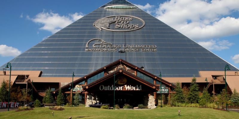 Bass Pro Shop