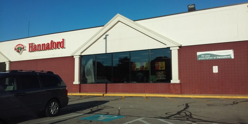 Hannaford at Middleborough Crossing