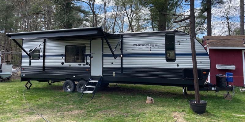 Rousseau’s RV Center in Lakeville